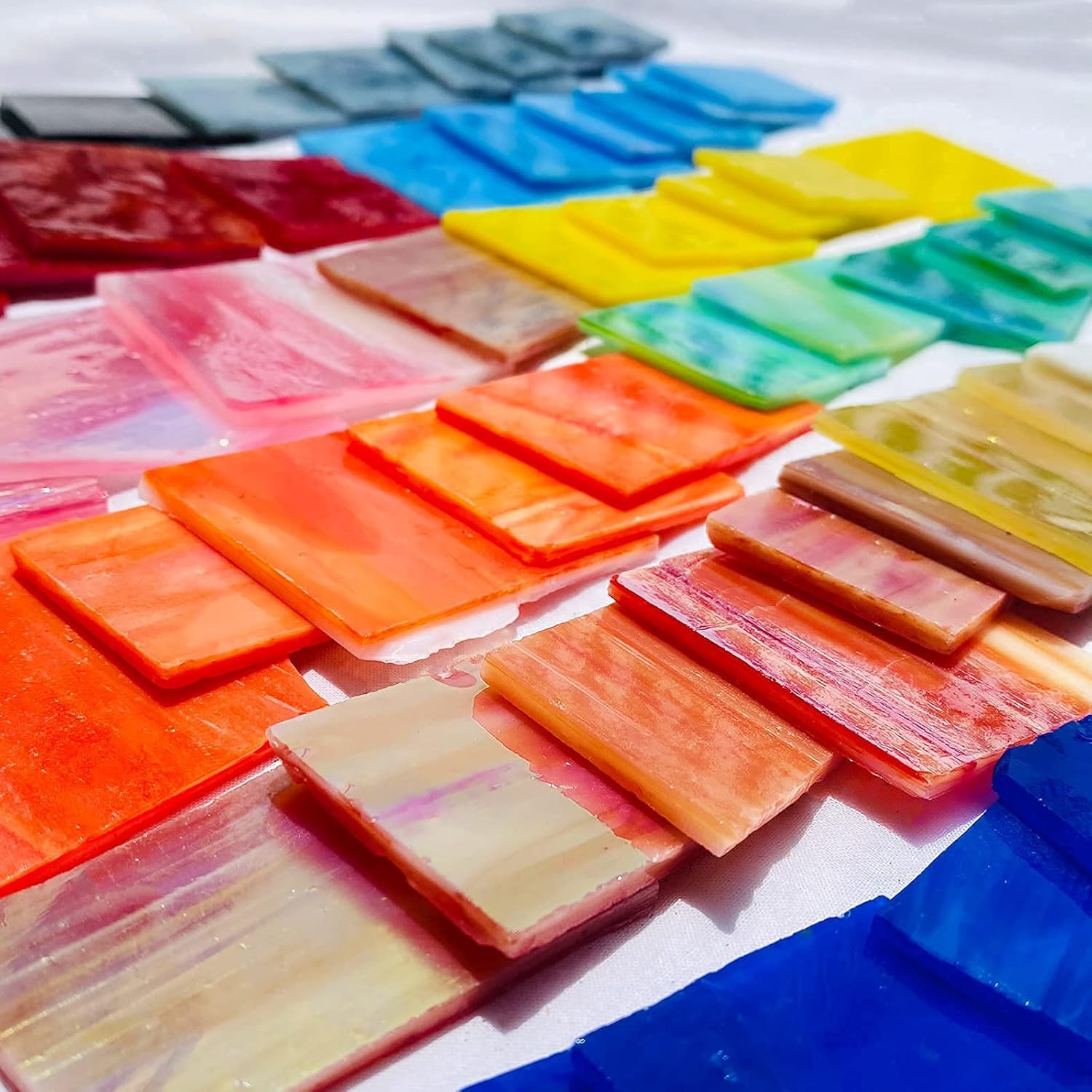 Mosaic Tiles Stained Glass Sheets for Crafts Bulk, Broken Glass Pieces, Variety
