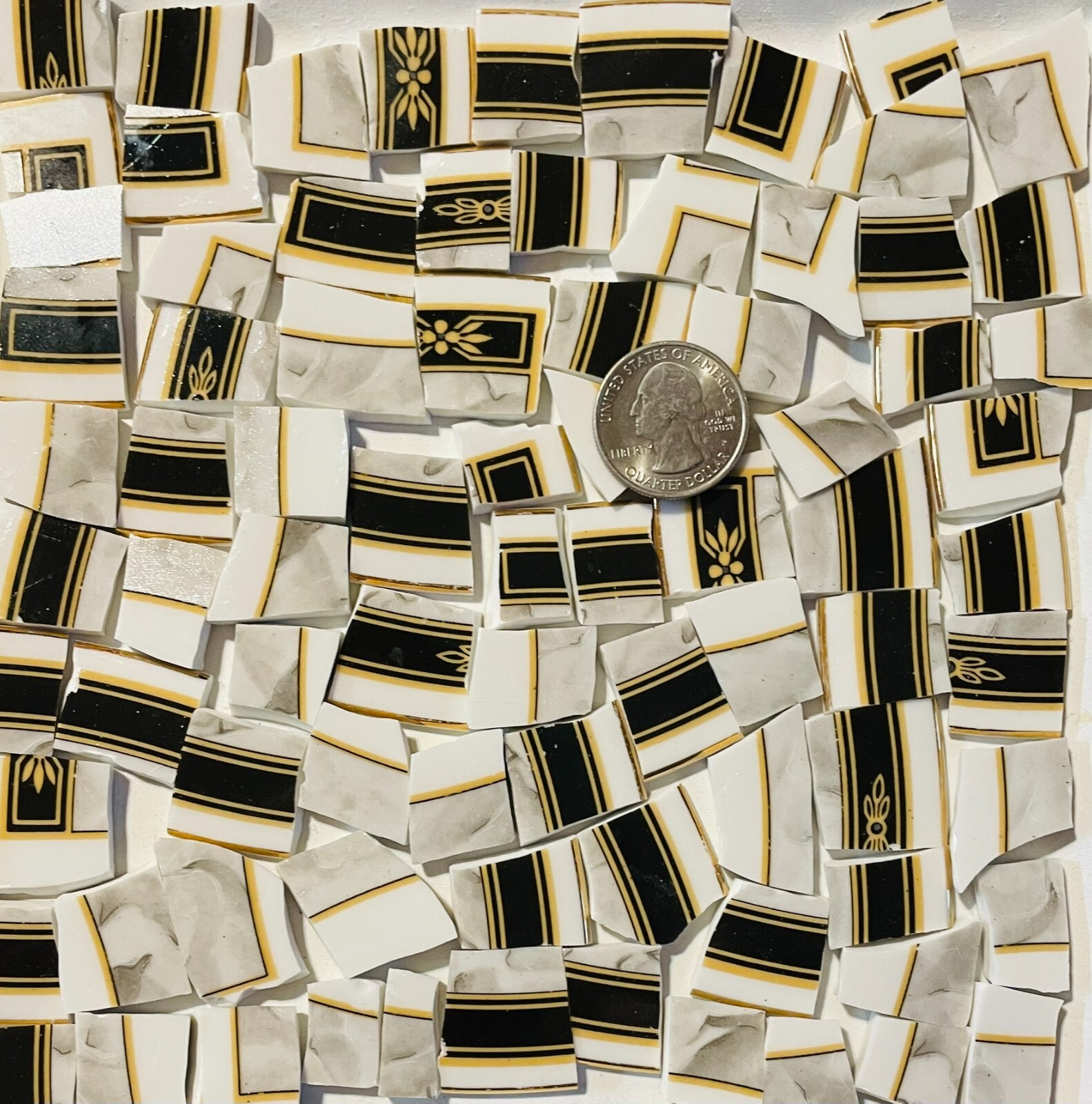 Broken China Mosaic Tile Arts and Craft Supplies – Black & Gold Tiles F130