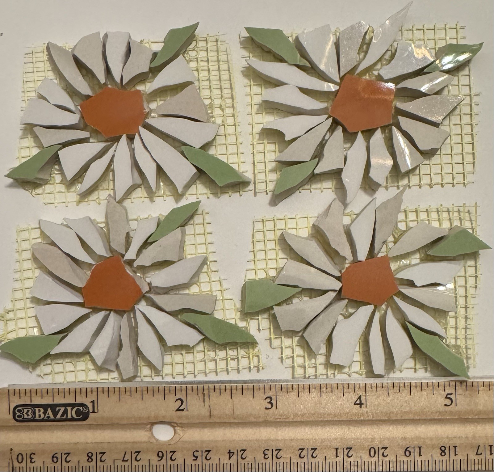 White Daisies Broken Cut China Plate Mosaic Tile Set 2″ Mosaic Floral Tiles