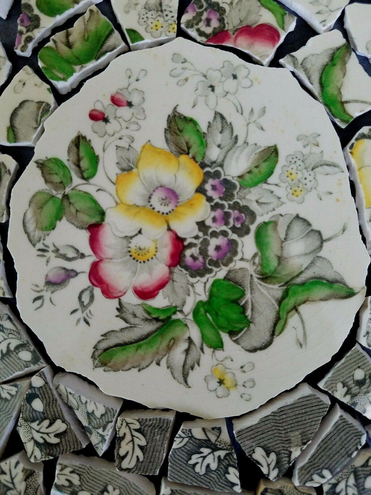 Vtg Shabby Chic Floral Focals + 247 Mosaic Tiles ~ Ridgways Devon Ware
