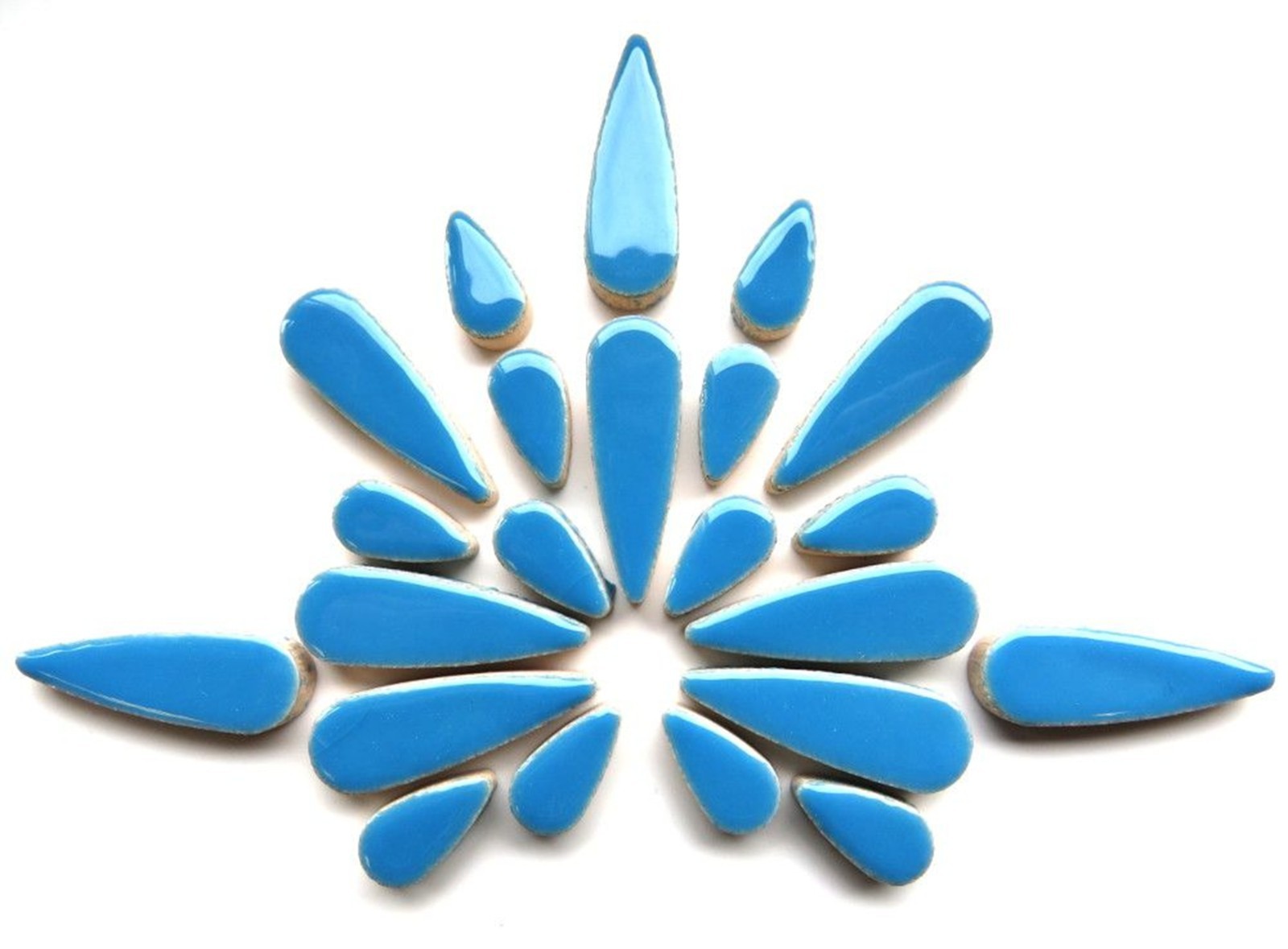Thalo Blue Teardrop Ceramic Petals Mosaic Tiles – 25 Tiles – Mixed Sizes