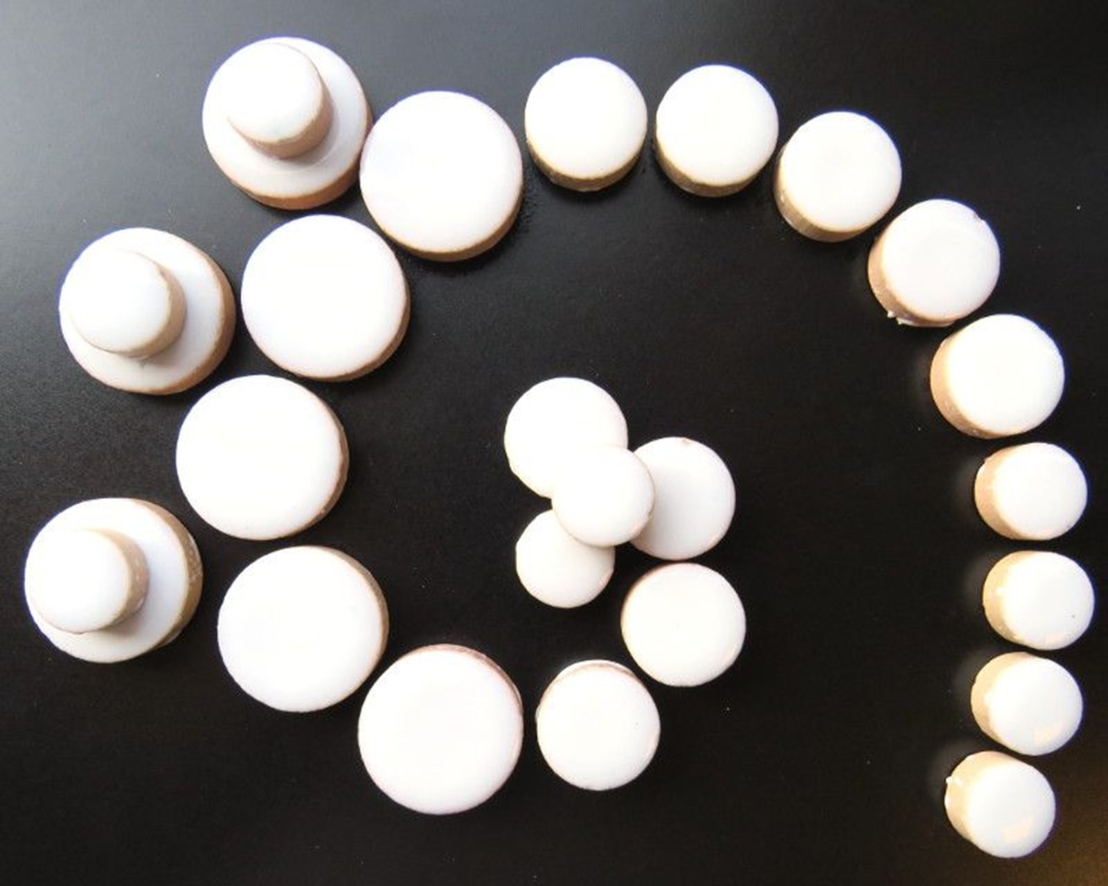 White Round Ceramic Mosaic Tile Pieces – 25 Tiles – Mixed Sizes