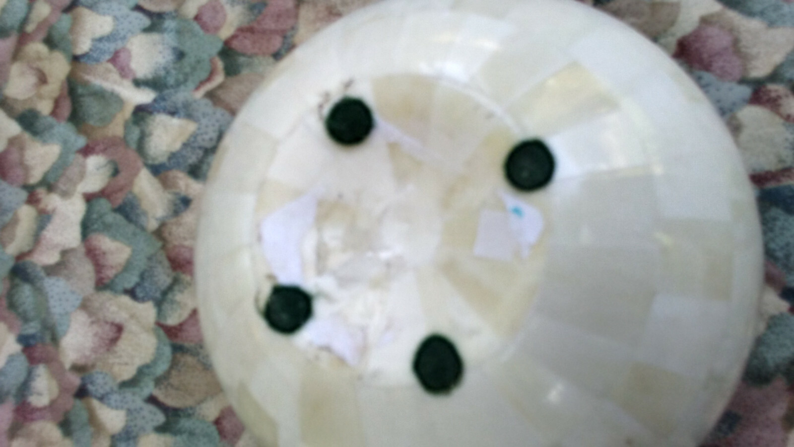 Mosaic Bone Fruit Apple And peach White
