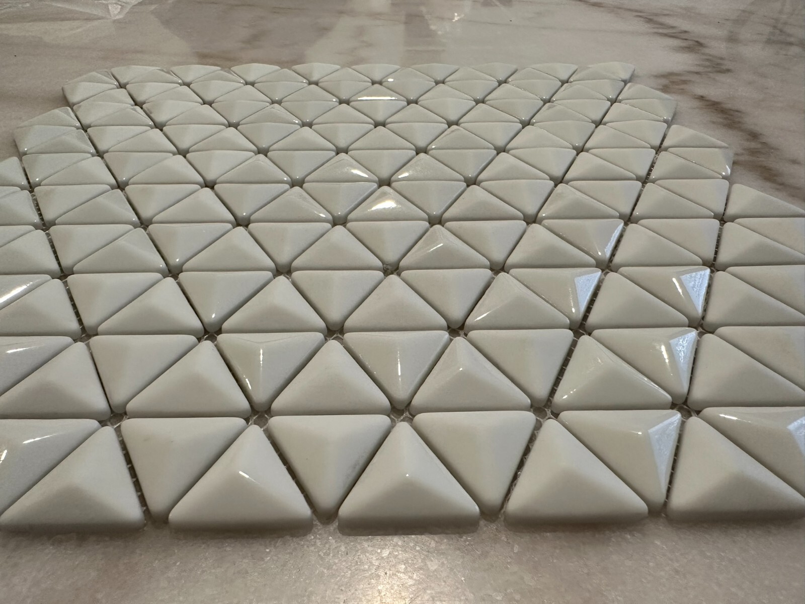White 3D Triangle Matte and Glossy Mix Glass Mosaic