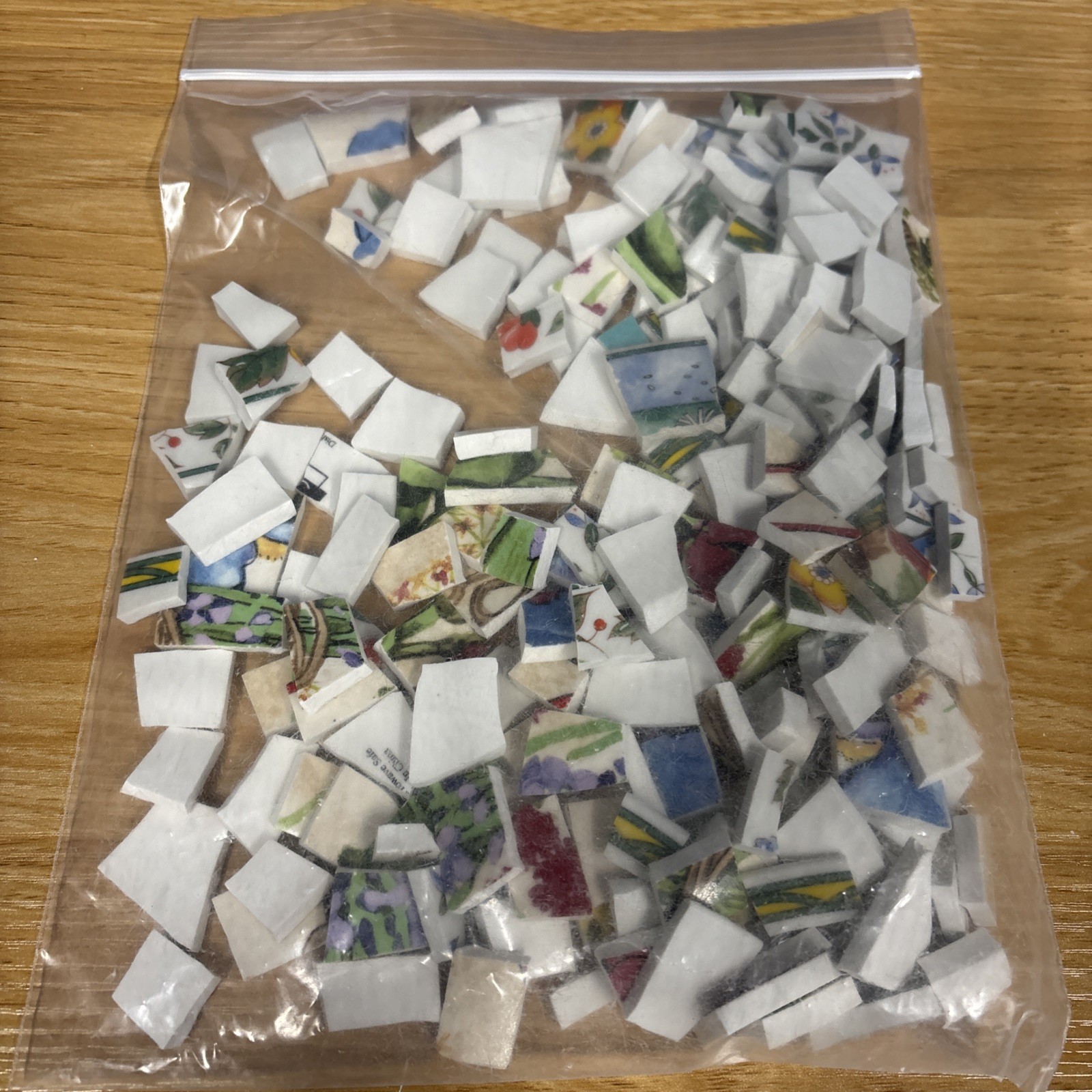 Floral Ceramic Porcelain Mosaic Pieces Broken China Shards Craft Supply Lot T21/
