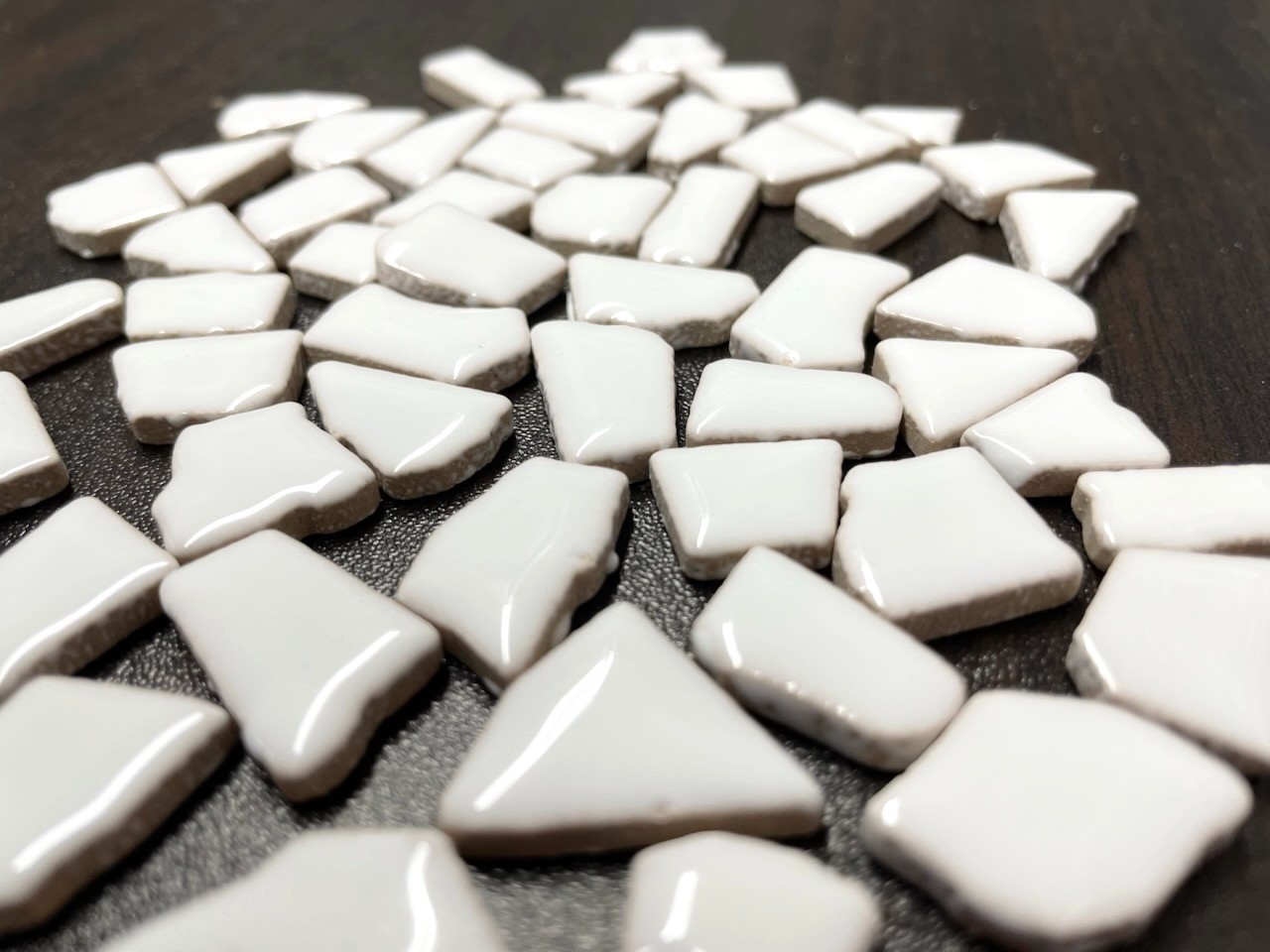 White Ceramic Jigsaw Shaped Mosaic Tiles- 50 Tiles – 4-20 mm x 4 mm size