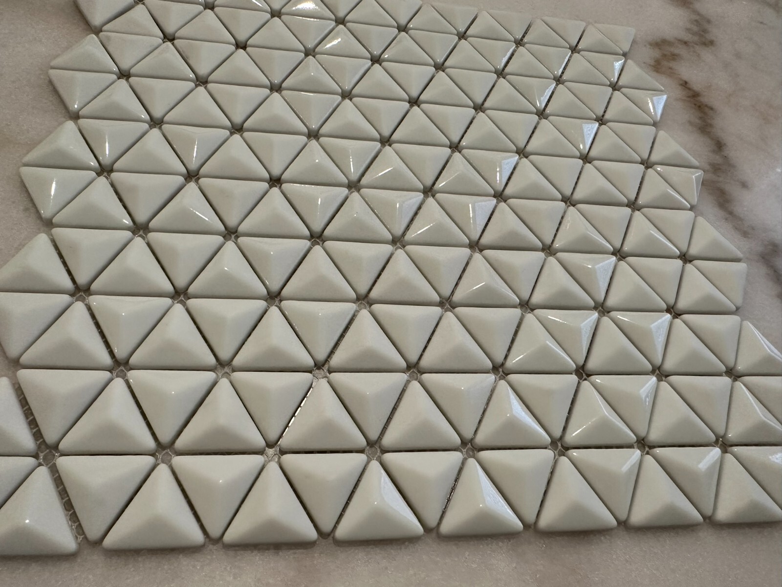 White 3D Triangle Matte and Glossy Mix Glass Mosaic