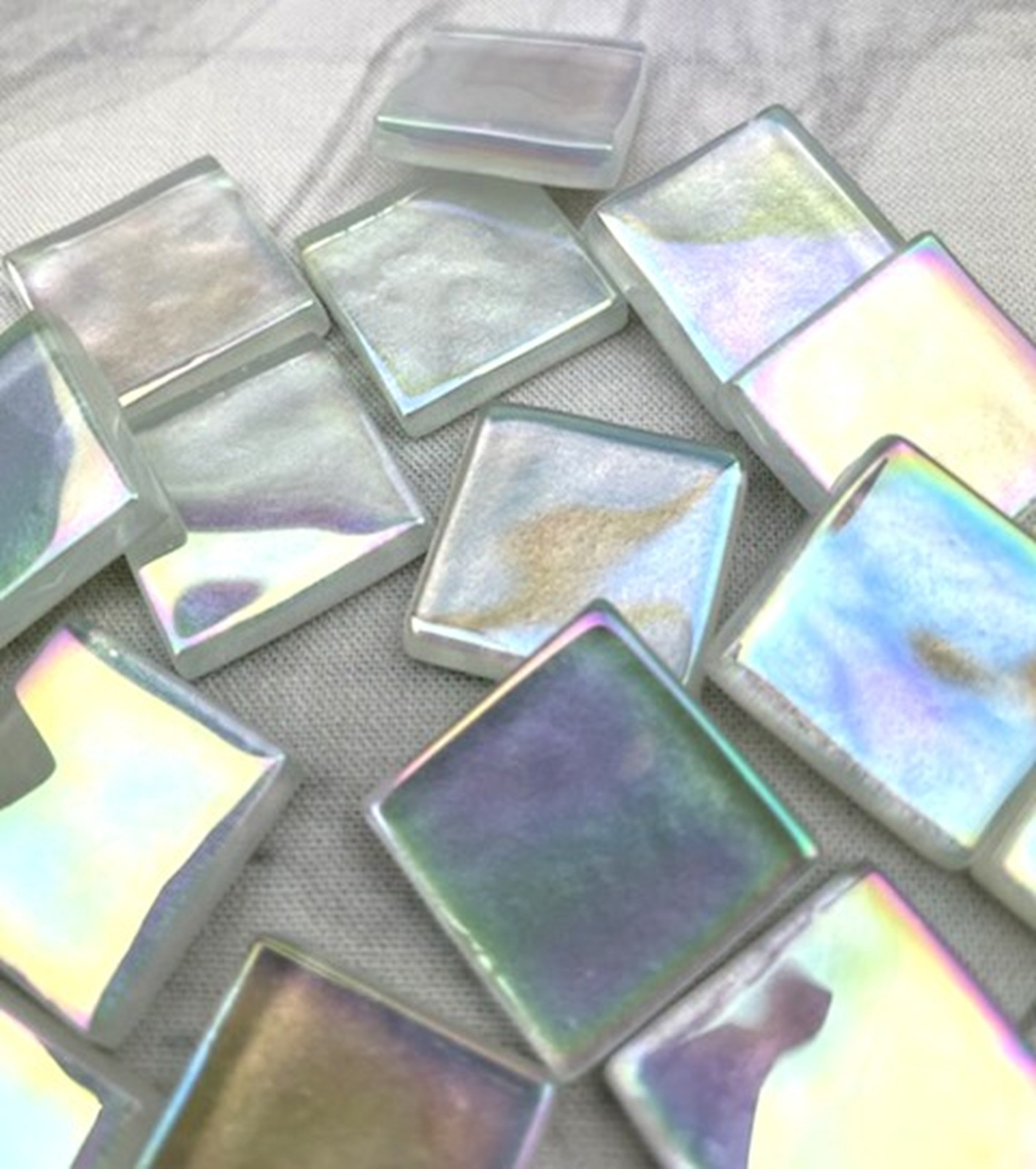 IRIDESCENT CRYSTAL WHITE Metallic Glass Mosaic Tile Pieces – 3/4 inch – 20 Tiles