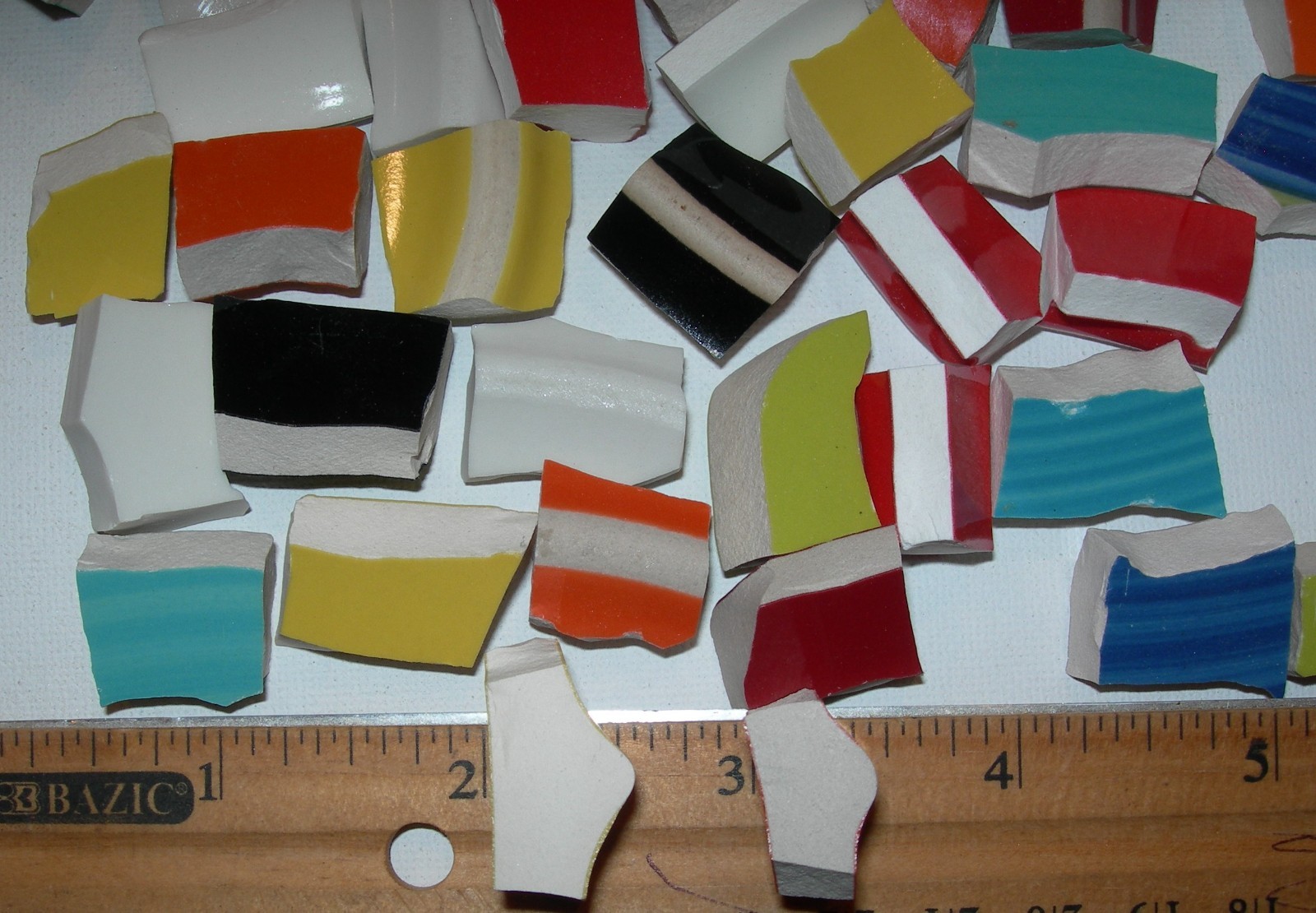 100 Pieces Thick Mosaic Tiles – Mixed Plate Foot Tiles Irregular Shapes