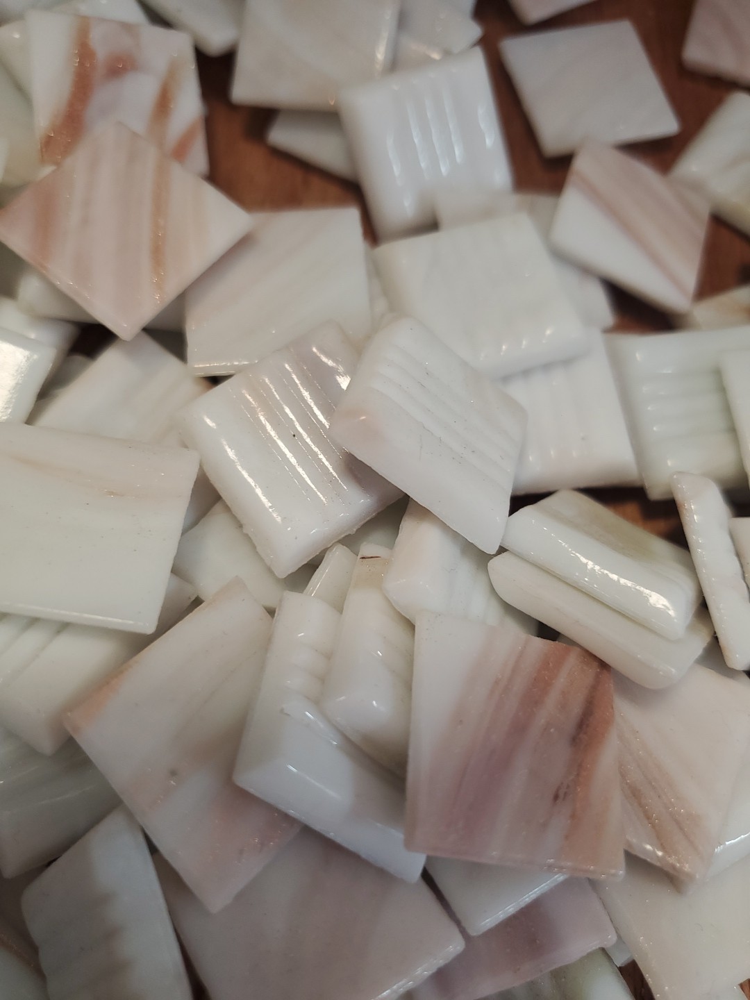 25 Mosaic Tiles 3/4″ White & Copper ITALIAN GLASS Supplies D