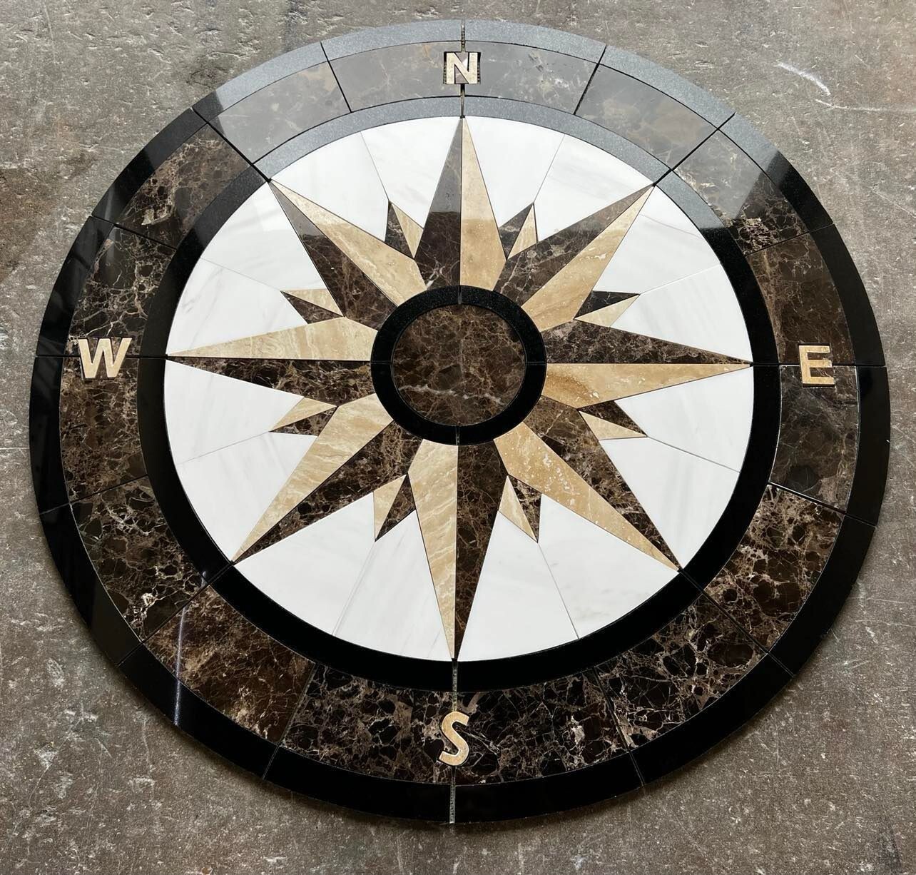 Floor Marble Medallion 30”x30”