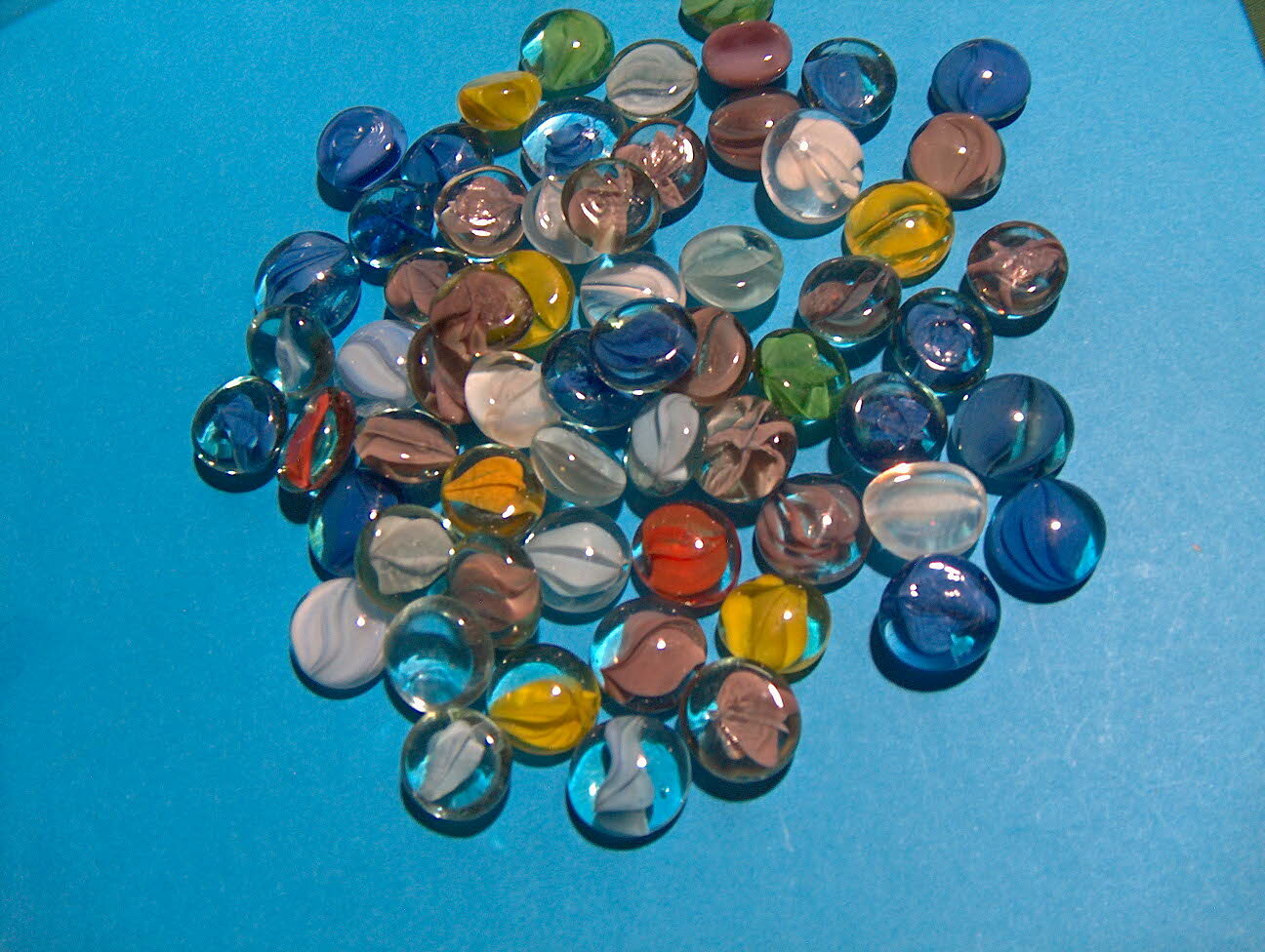 5/8″ Cat Eyes – 50 Pieces Glass Domed Pebbles Flat Marbles for Mosaics Jewelry