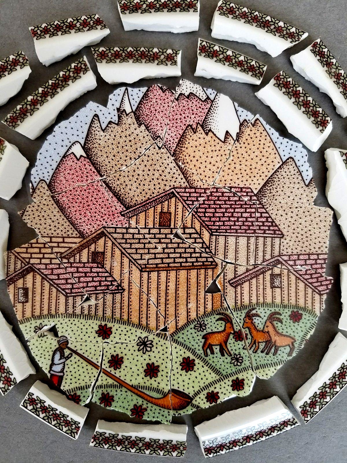 Mosaic Tiles + Focals ~ Alpine Village Gien France Alpestre