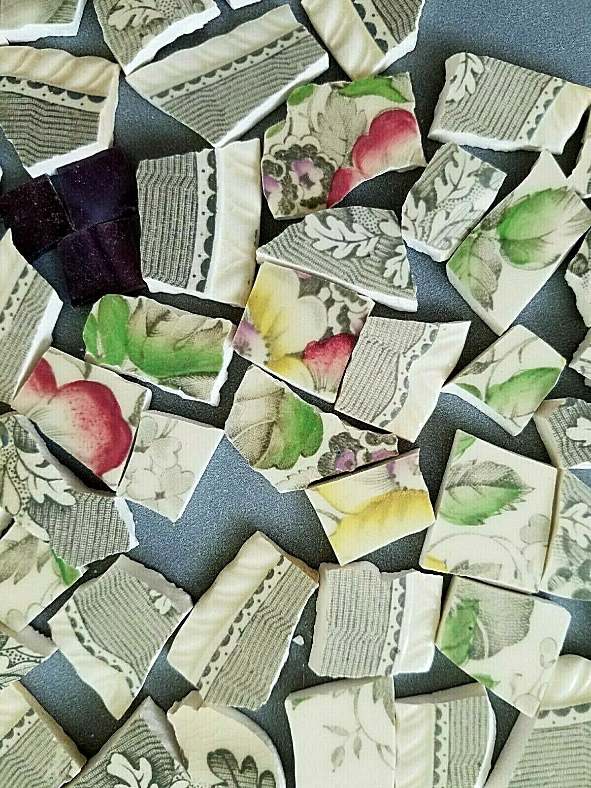 Vtg Shabby Chic Floral Focals + 247 Mosaic Tiles ~ Ridgways Devon Ware