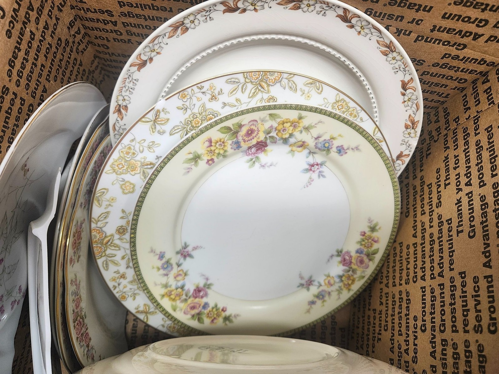 14+ lbs Broken & Chipped China Plates Porcelain Art Craft Mosaic Materials