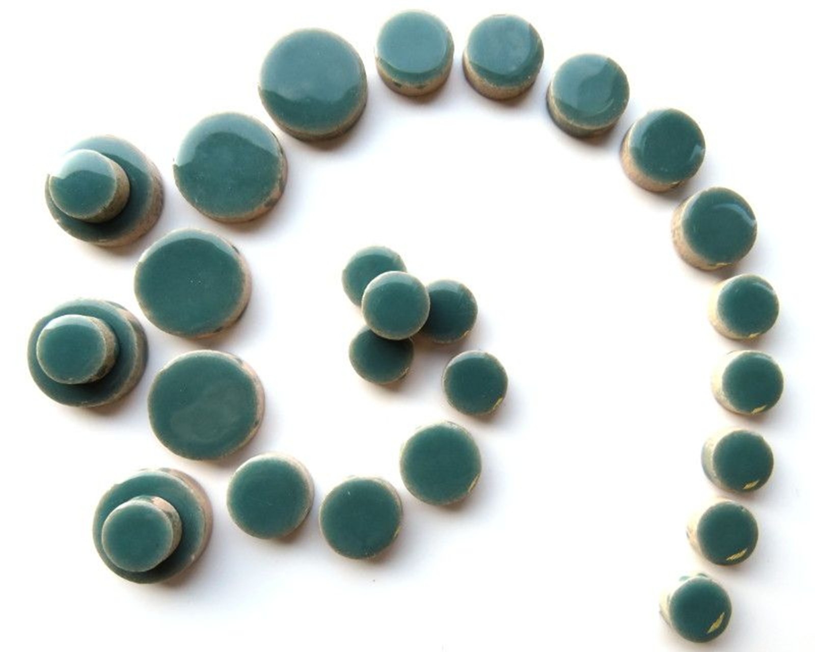 25 Tiles – Phthalo Green Round Ceramic Mosaic Tile Pieces – Mixed Sizes