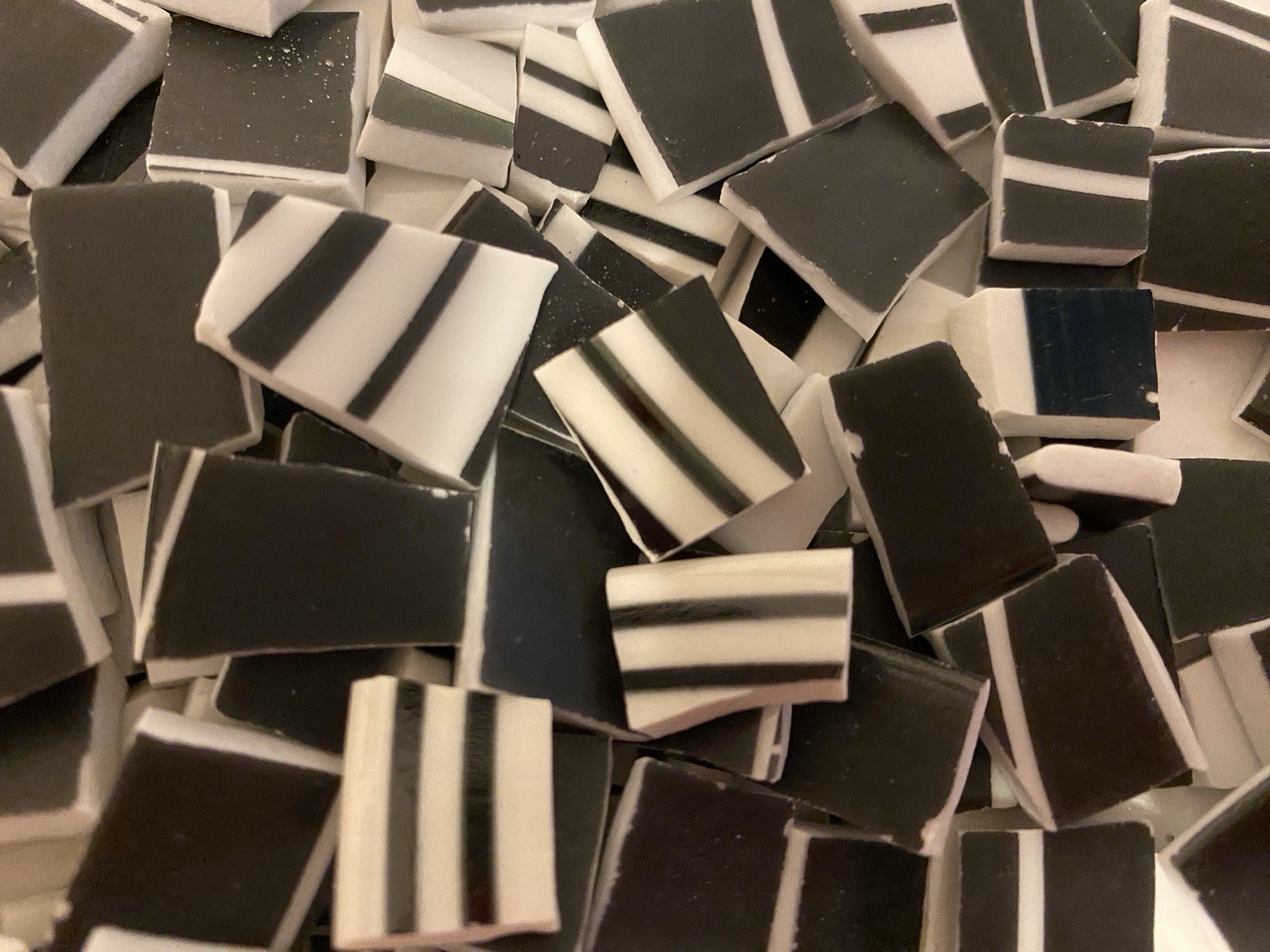 Black & White mosaic hand cut tiles 450-1 /4″x1/4″ to 3/4″x 3/4” 2lbs. 7oz. +