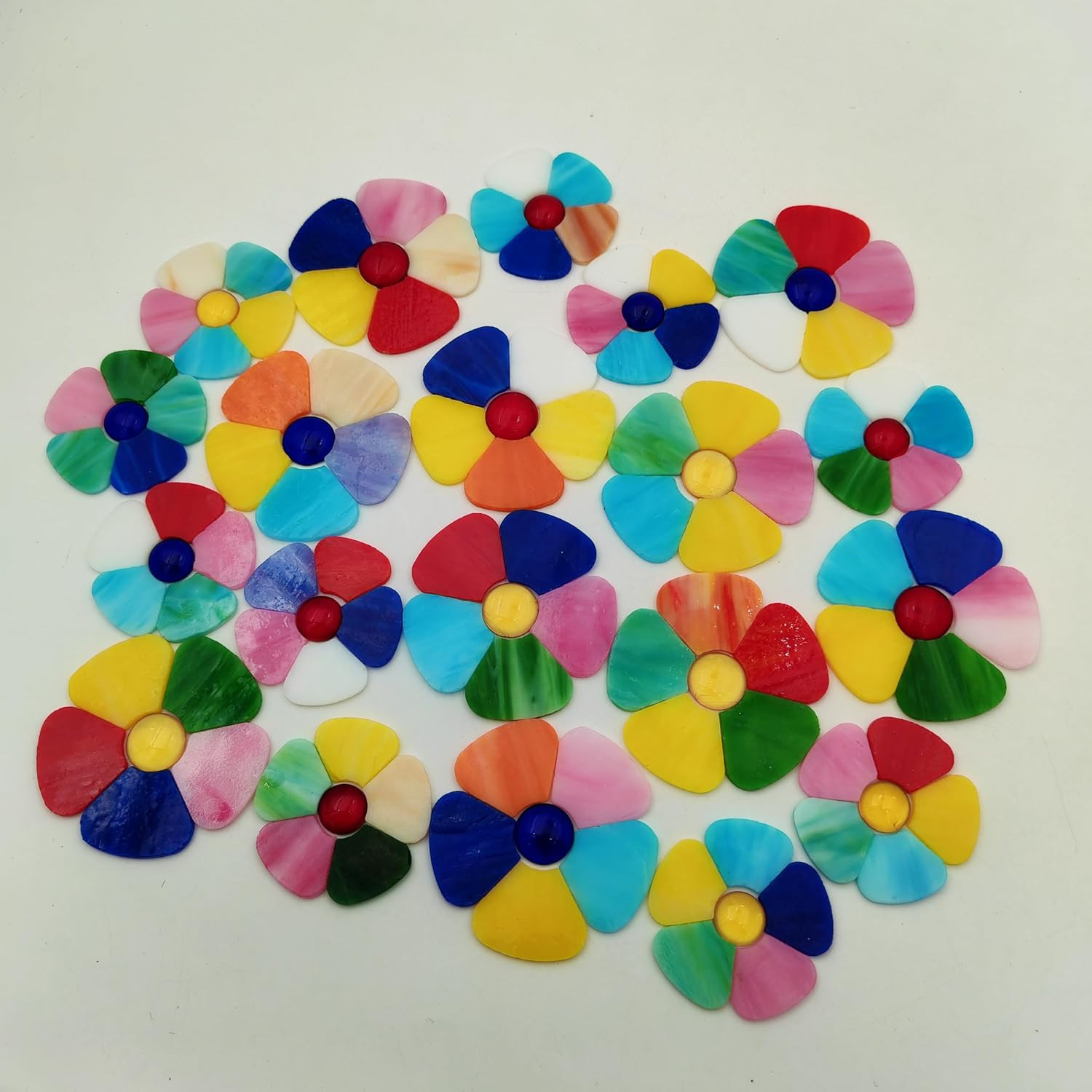 20PCS Glass Flower Mosaic Tiles, 2 Size Petal Stained Glass Mosaic Pieces for DI