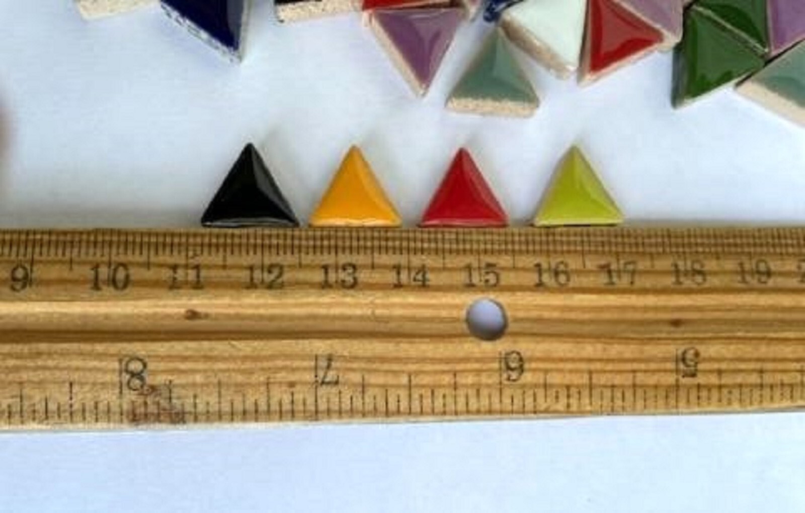 100 tiles of 15 mm Triangles Ceramic Mosaic Tile Pieces – Glossy – Mixed Colors