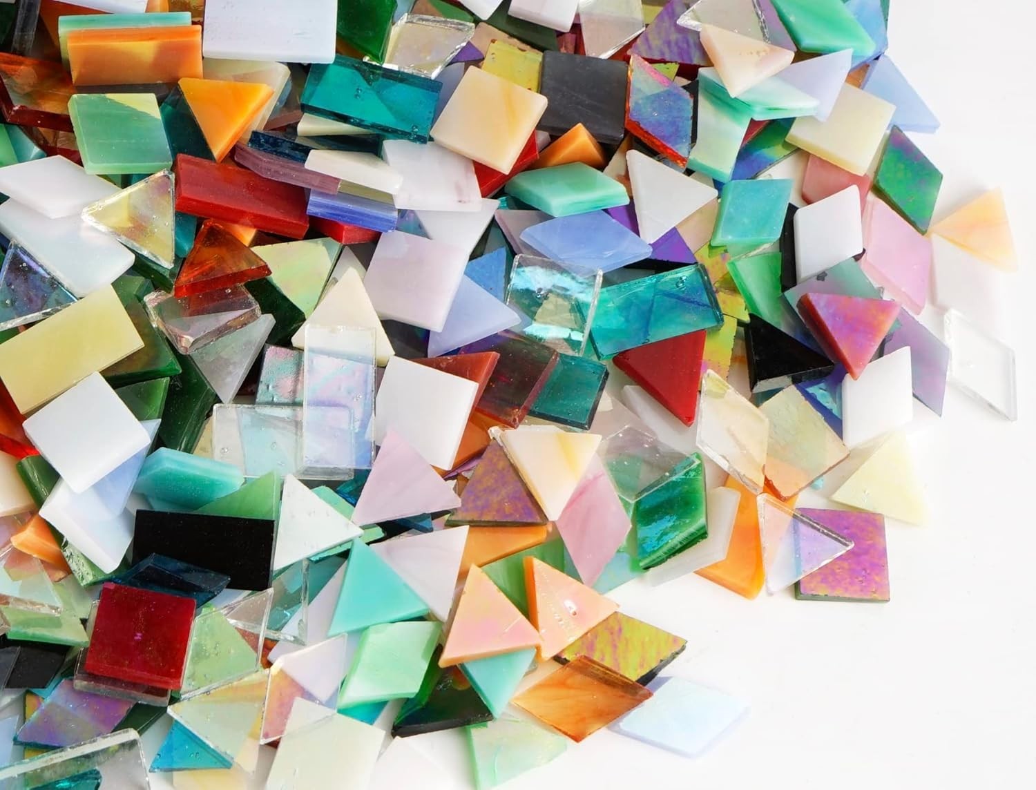 Modern Iridescent Glass Mosaic Tile Bulk – 700 Pieces for Creative Home Décor